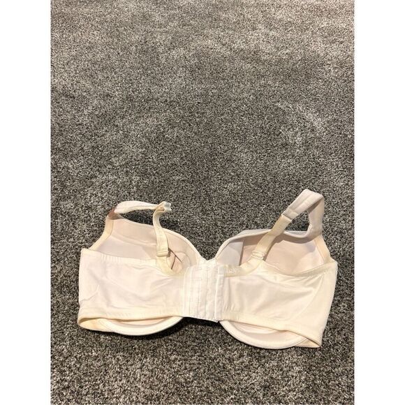 Cacique lightly lined full coverage bra 42H. C32-14 - Picture 2 of 5